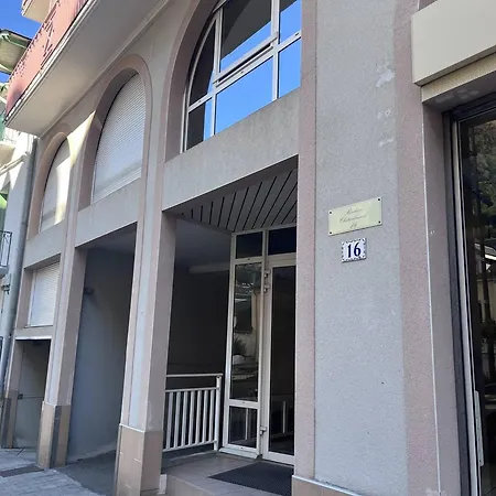 A Avec Parking Prive Et Coin Montagne - Fr-1-812-34 Apartmán Cauterets